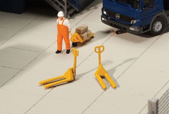 949-4144, Walthers SceneMaster - Pallet Jacks - HO scale