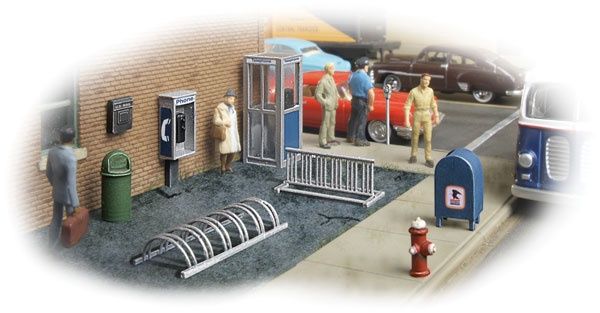 949-4121, Walthers SceneMaster - City Street Accessory Package - HO scale