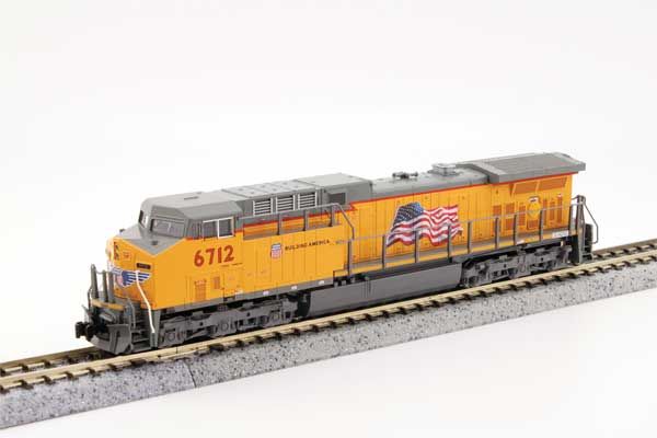 KAT1767039S, Kato USA - GE AC4400CW Low Numberboards - Sound and DCC - N scale