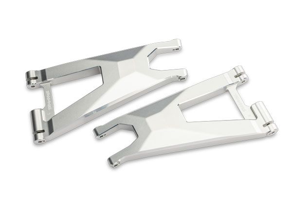 Traxxas Suspension arm, lower (left and right, front) (6061-T6 aluminum, silver-anodized)/ 3x6mm BCS (with threadlock) (10)