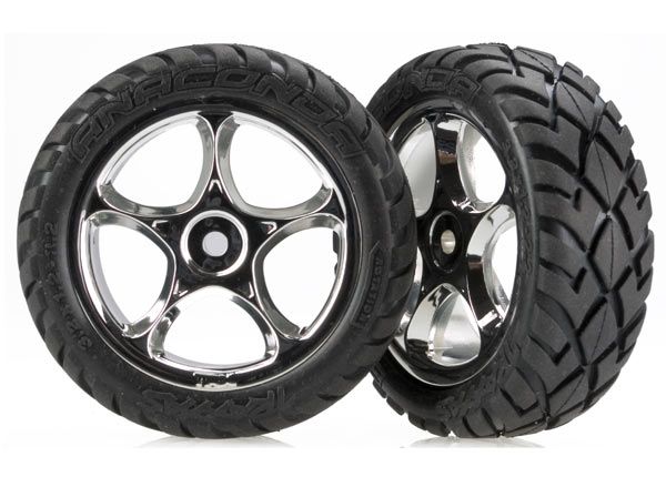 TRA2479R, Traxxas Tires &amp; wheels, assembled (Tracer 2.2" chrome wheels, Anaconda 2.2" tires with foam inserts) (2) (Bandit front)