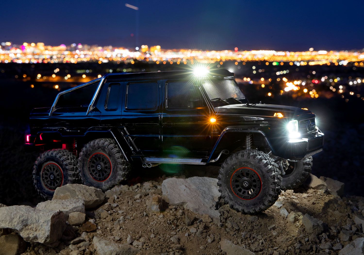 Traxxas Pro Scale LED light set, TRX-4 Mercedes G 500 &amp; G 63, complete with power module (contains headlights, tail lights, roof lights, &amp; distribution block) (fits #8811 or 8825 body)