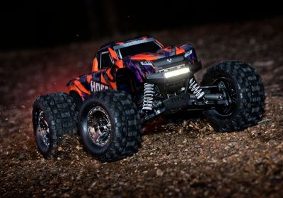 Traxxas LED light set, complete (includes front and rear bumpers with LED lights, 3-volt accessory power supply, and power tap connector (with cable) (fits #6762 or 9011 series bodies)