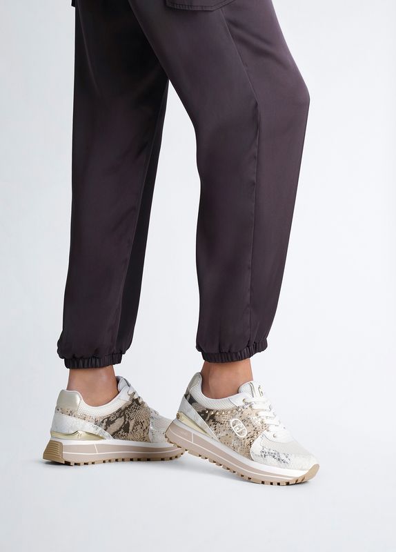 Python-print sneakers