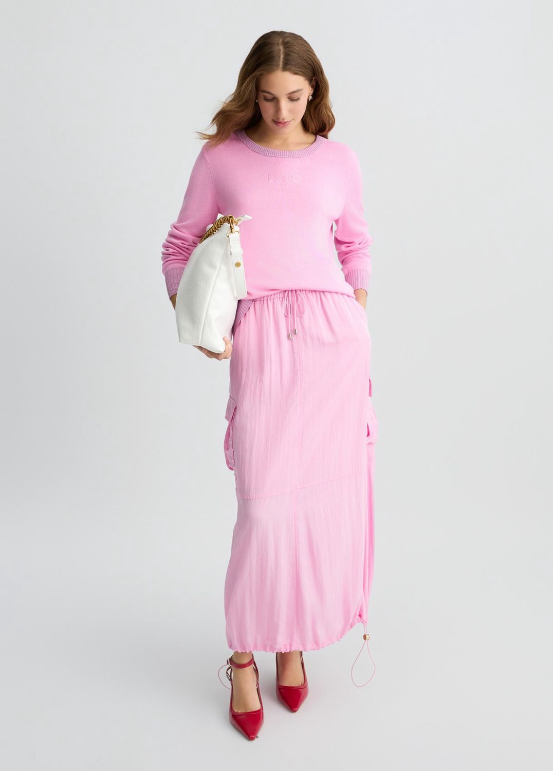 Pink long-sleeved jumper