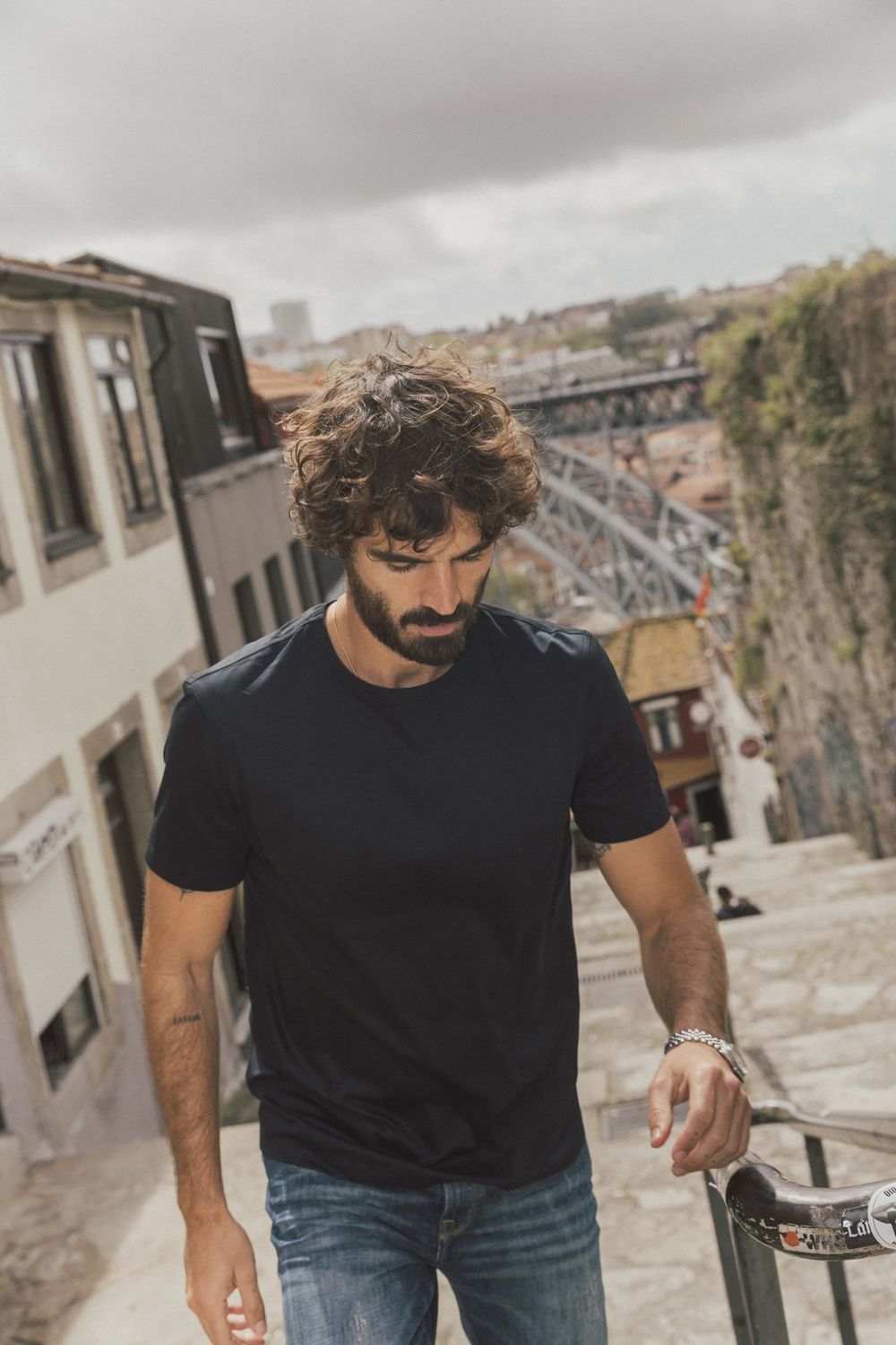 MMGPerry O-SS Tee  zwart