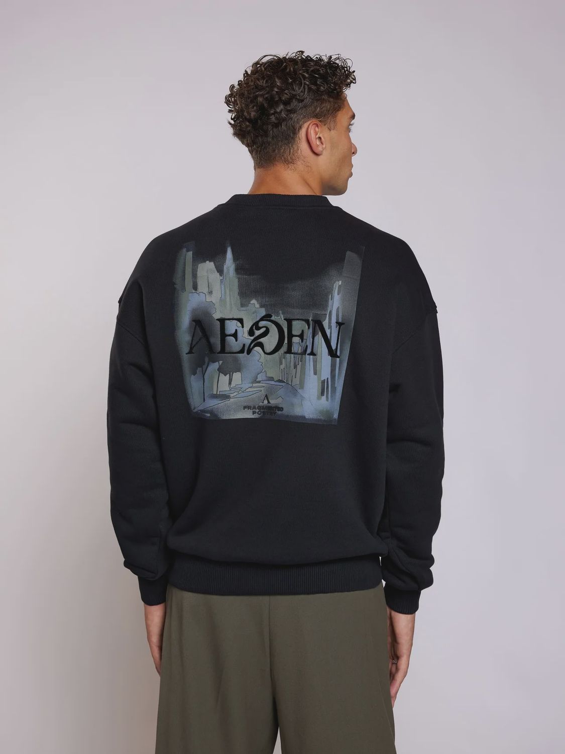 Aeden Alaric Sweatshirt | Black