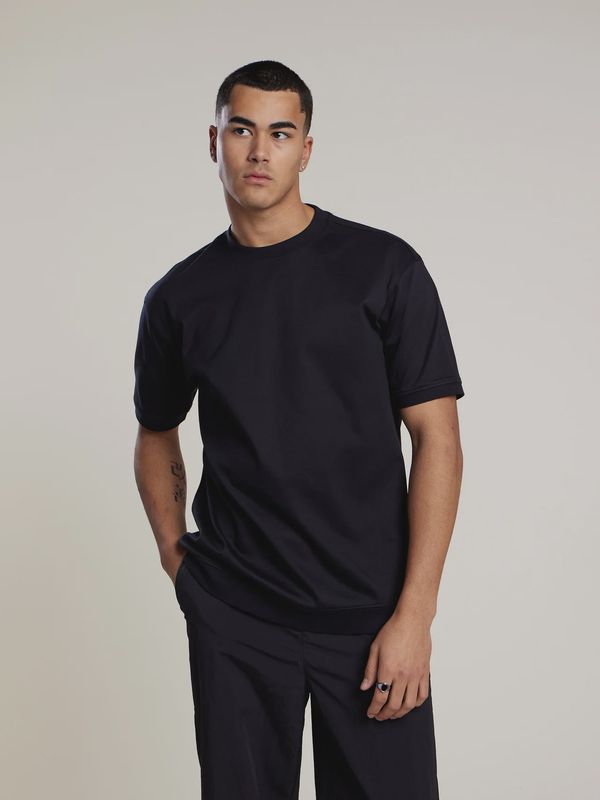 Aeden Baker Tee | Black