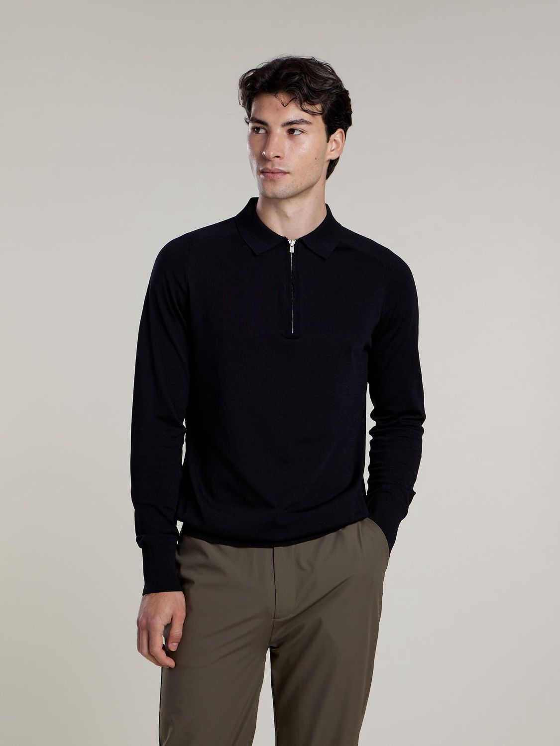 Aeden Benno knit | Black