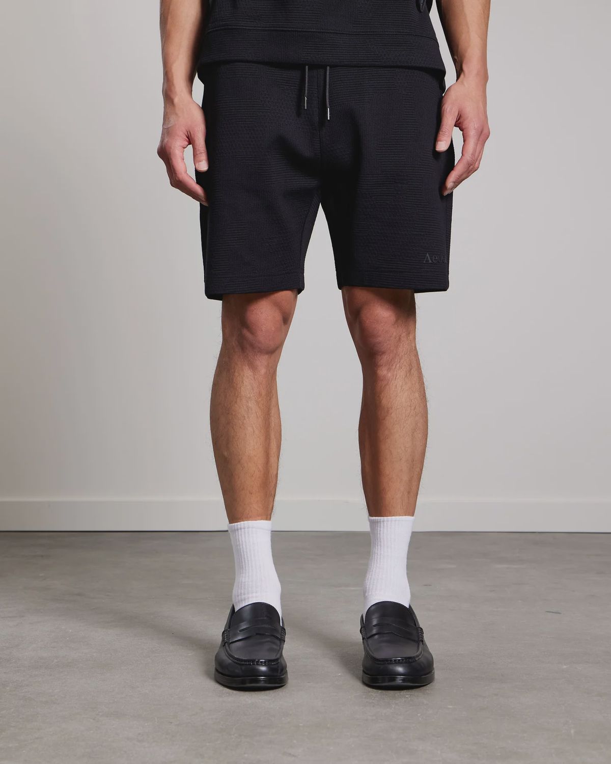 Aeden Damir Shorts | Black