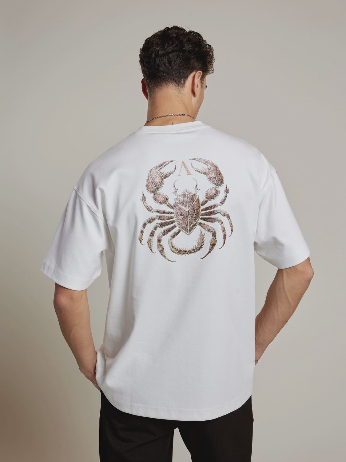 Aeden Yvan Tee | Off-white