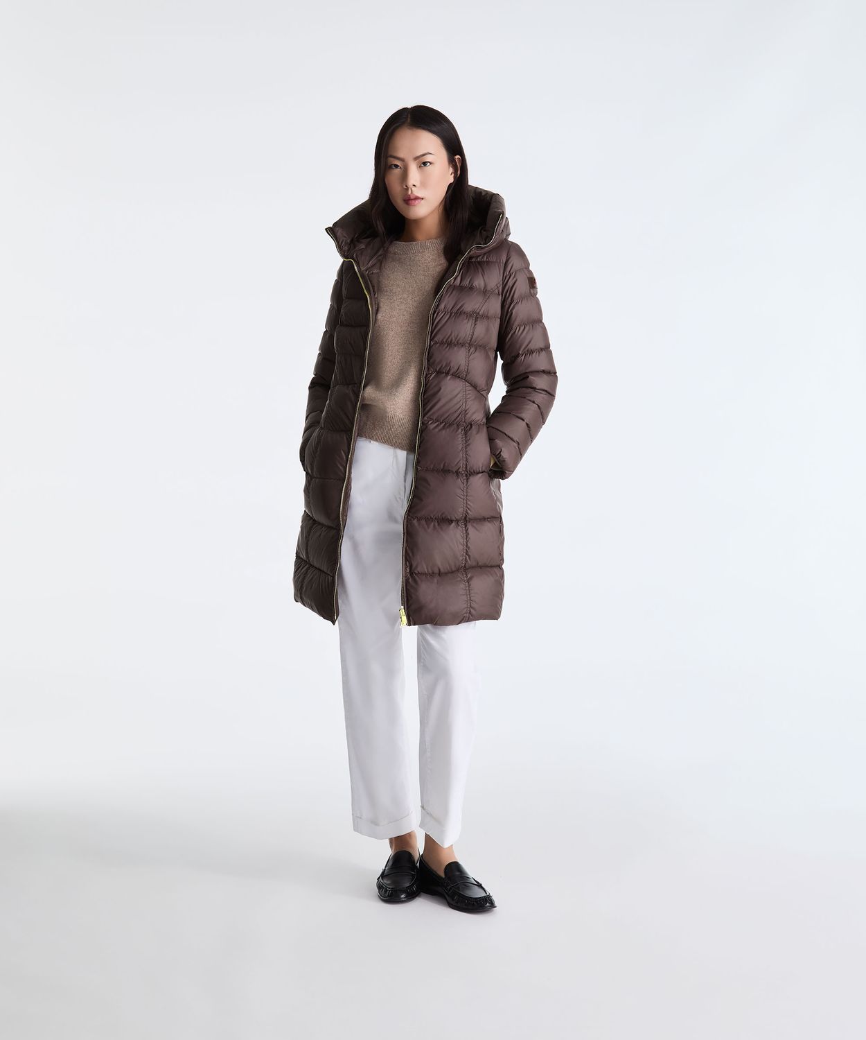 PEUTEREY FORTEX MQN Lange donsjas met getailleerde quilting bruin