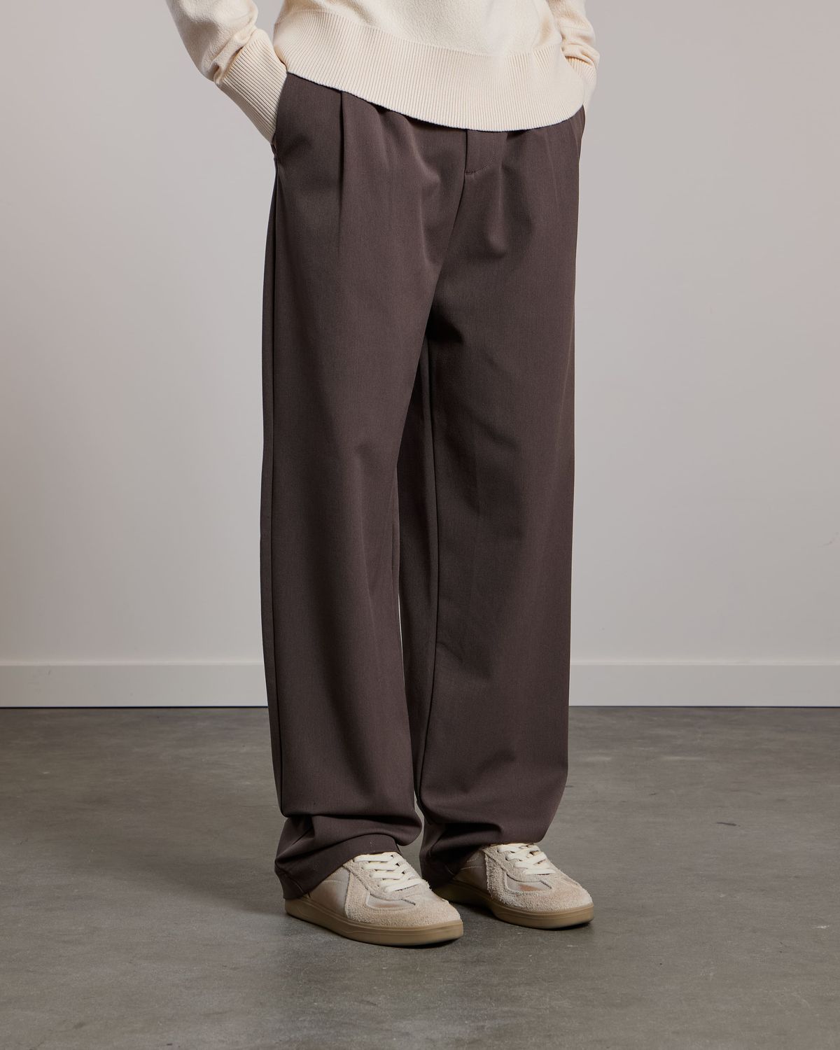 Aeden Waeron pant | Raven bruin