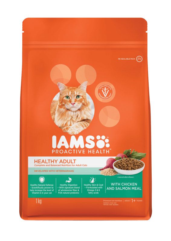 Iams Adult Chicken & Salmon 1kg