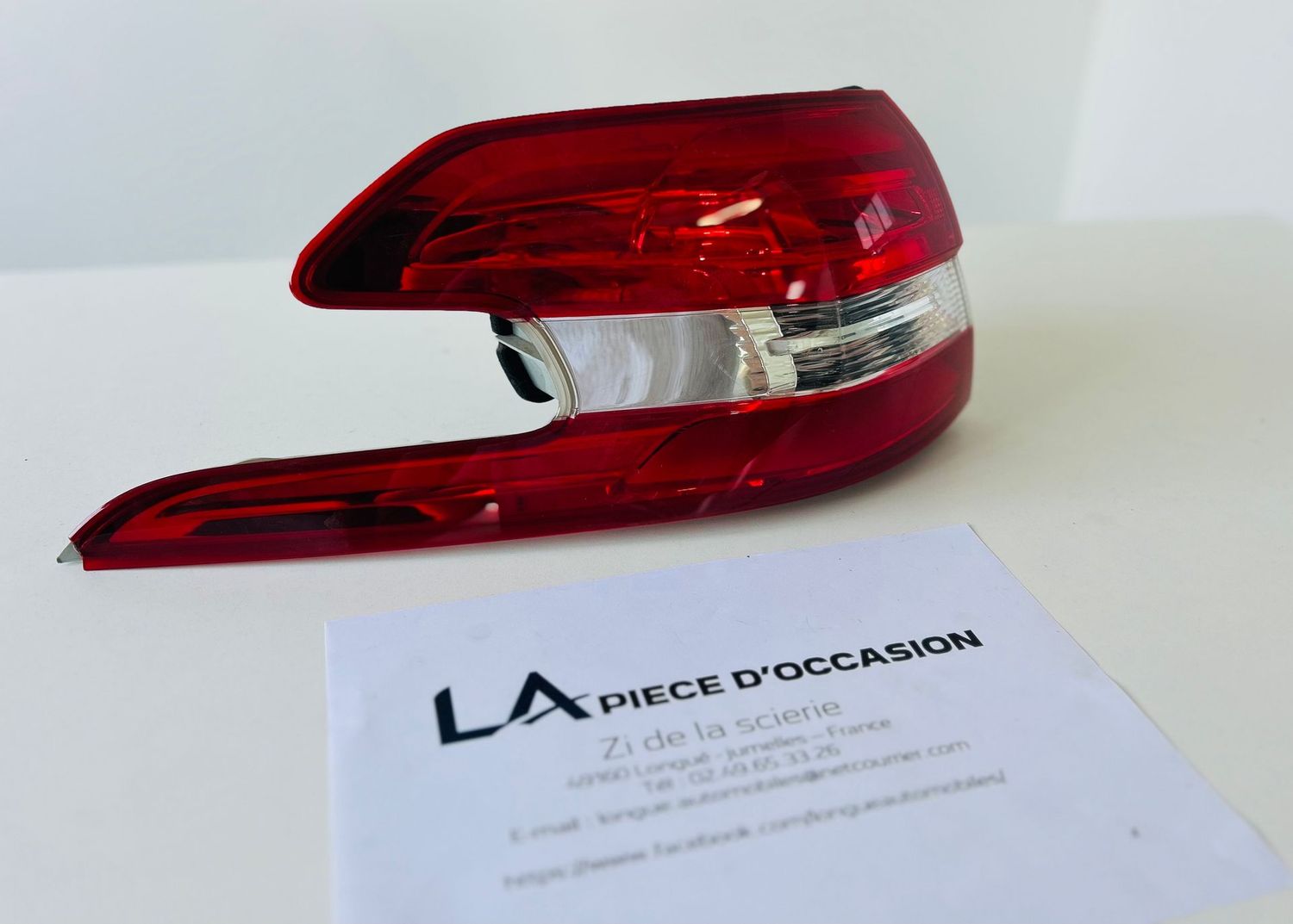 PHARE ARRIERE GAUCHE PEUGEOT 308 - 9678093980