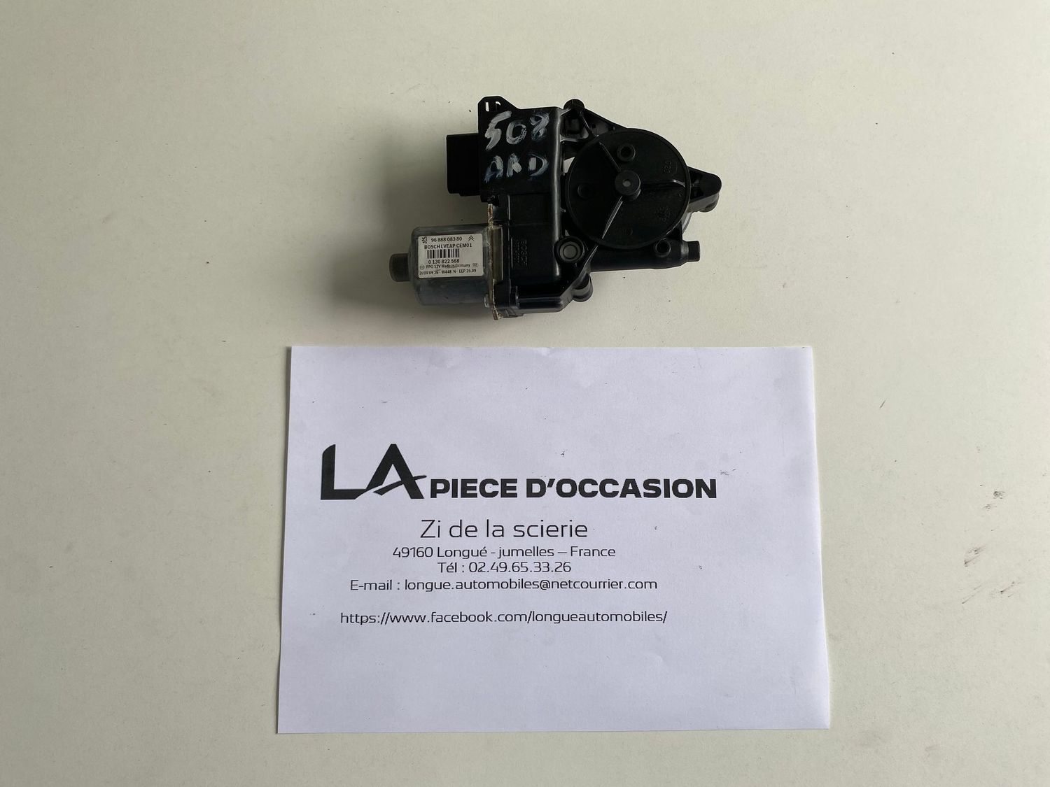MOTEUR DE LEVE VITRE ARRIERE DROITE POUR PEUGEOT 5008 - 9688808380