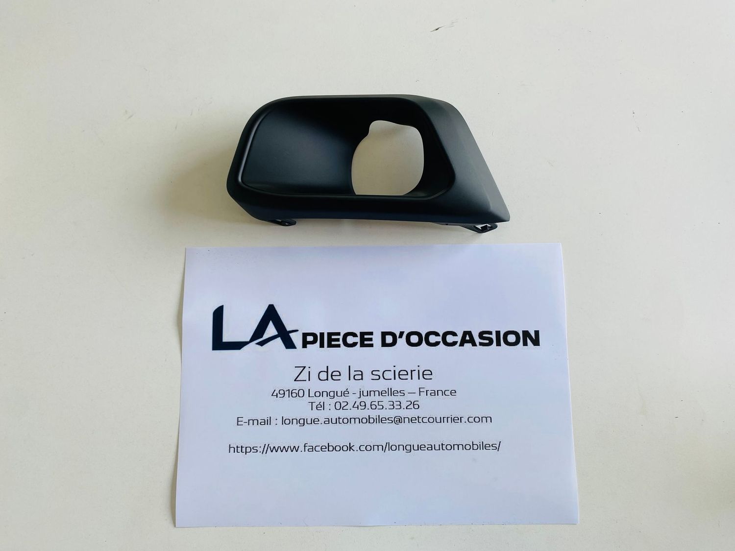 GRILLE ANTIBROUILLARD AVANT GAUCHE PEUGEOT 308 III - 9818574677