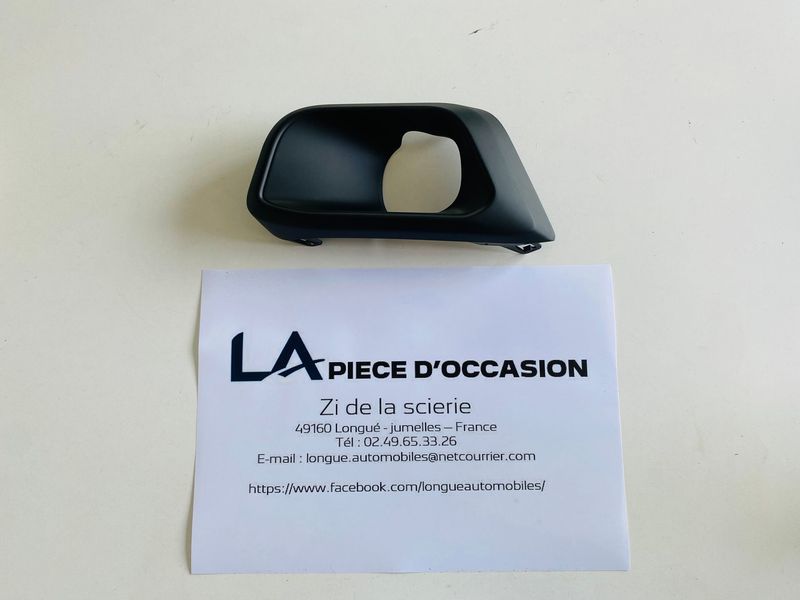 GRILLE ANTIBROUILLARD AVANT GAUCHE PEUGEOT 308 III - 9818574677