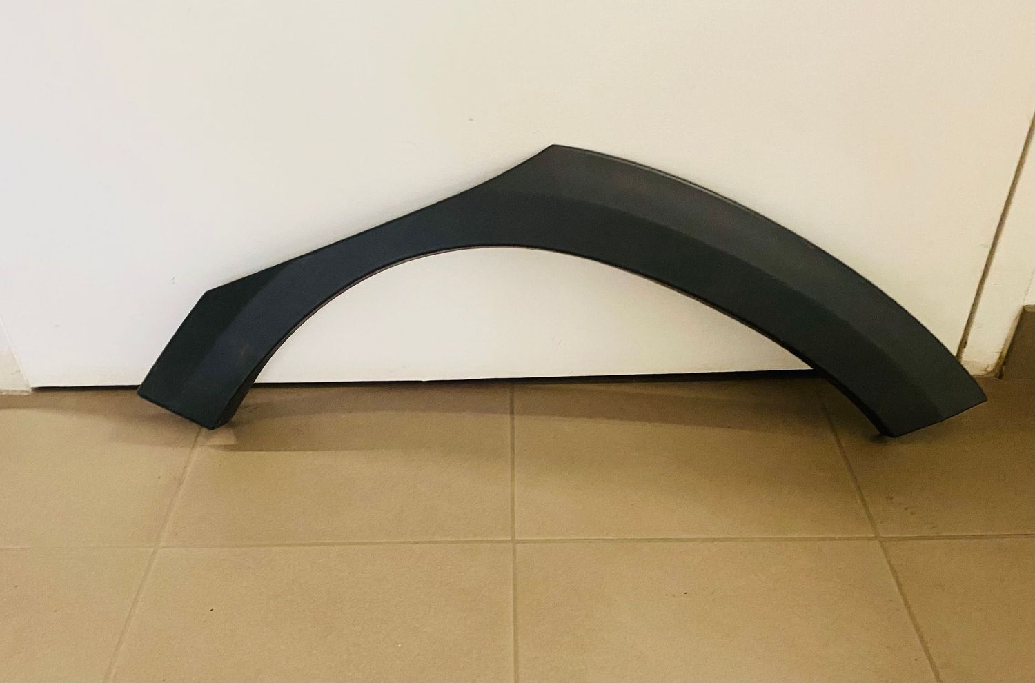 ELARGISSEUR D'AILE ARRIERE PEUGEOT 2008 - 9817491477