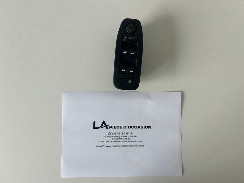 PLATINE RUSH LEVE VITRE + RETROVISEUR PEUGEOT 2008 - 982425392D