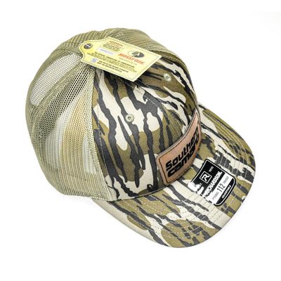 Mossy Oak Southern Camaro Hat  w/ Leather Logo Patch