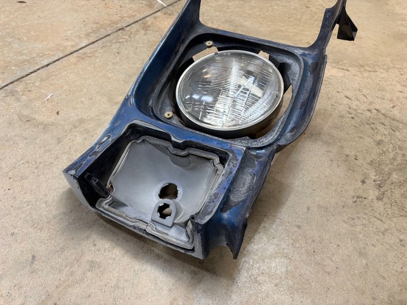 Original Used GM  1971-72 Chevelle Fender Extension - RH