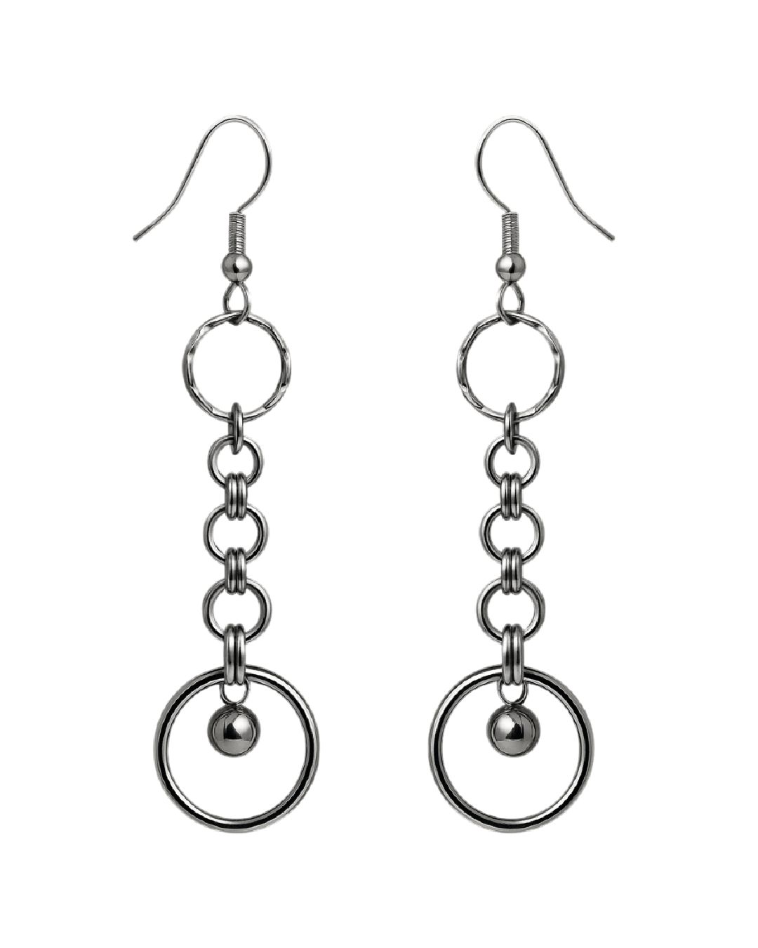 Aretes largos estilo alternativo