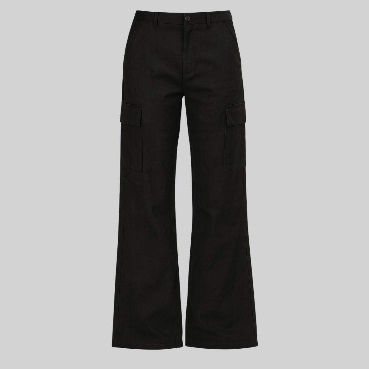 Pantalón cargo con bolsillos