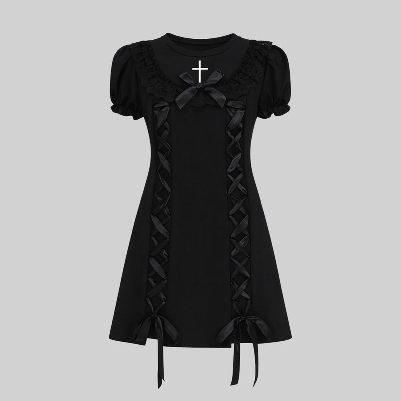 Vestido gótico con cintas laterales