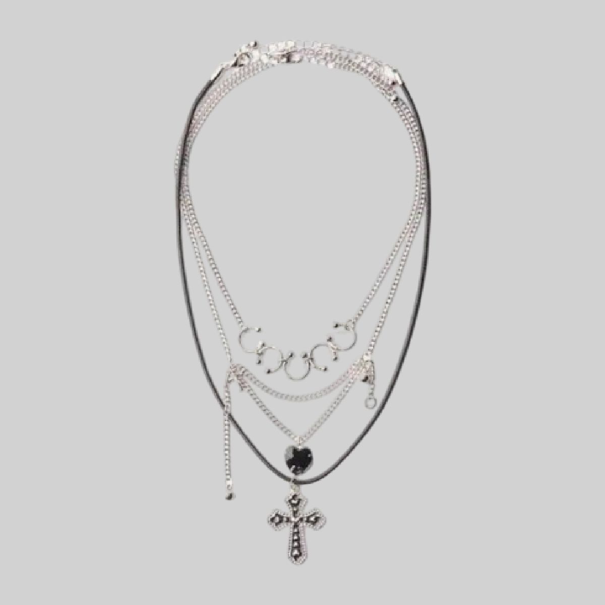 Collar de tres con cruz y corazón