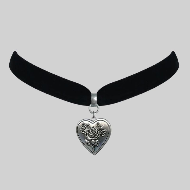 Choker de corazón