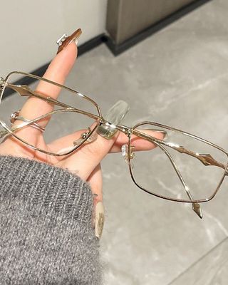 LENTES