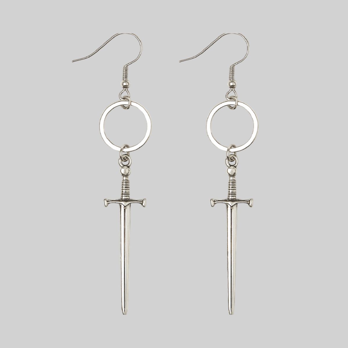 Aretes de espada