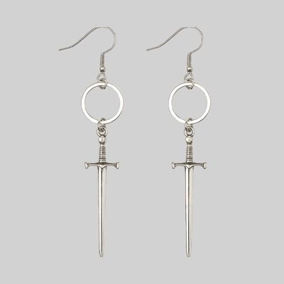 Aretes de espada