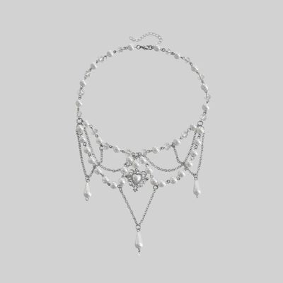 Collar de Perlas con Colgante