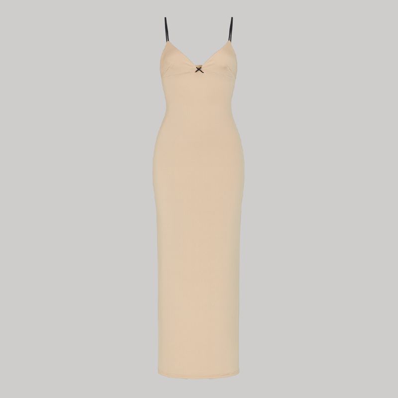Vestido largo con lazo frontal