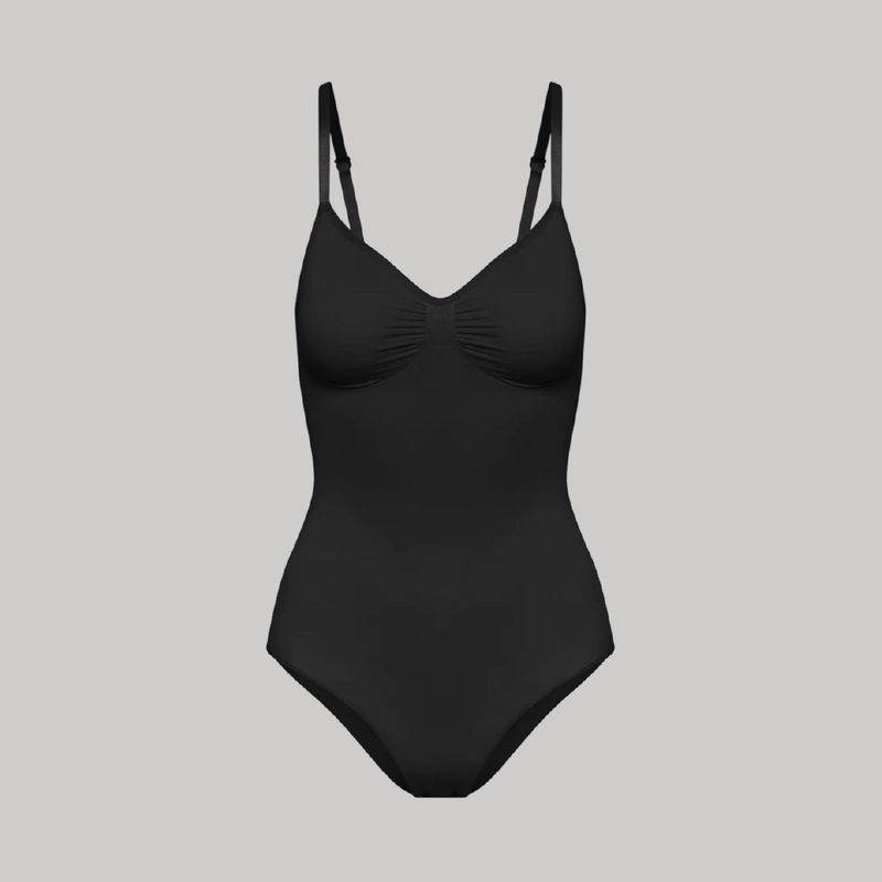 Body fruncido central