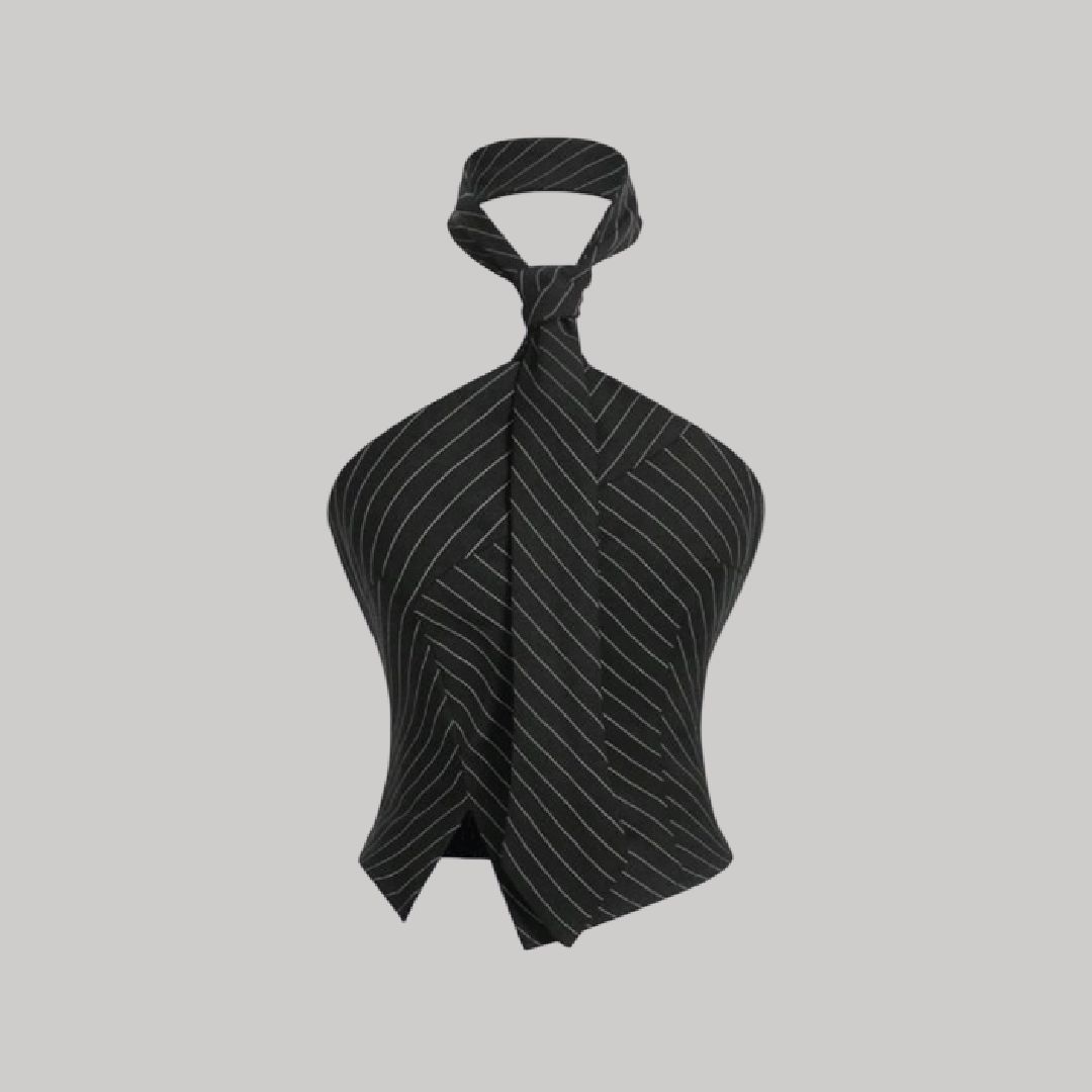 Blusa cuello corbata con abertura