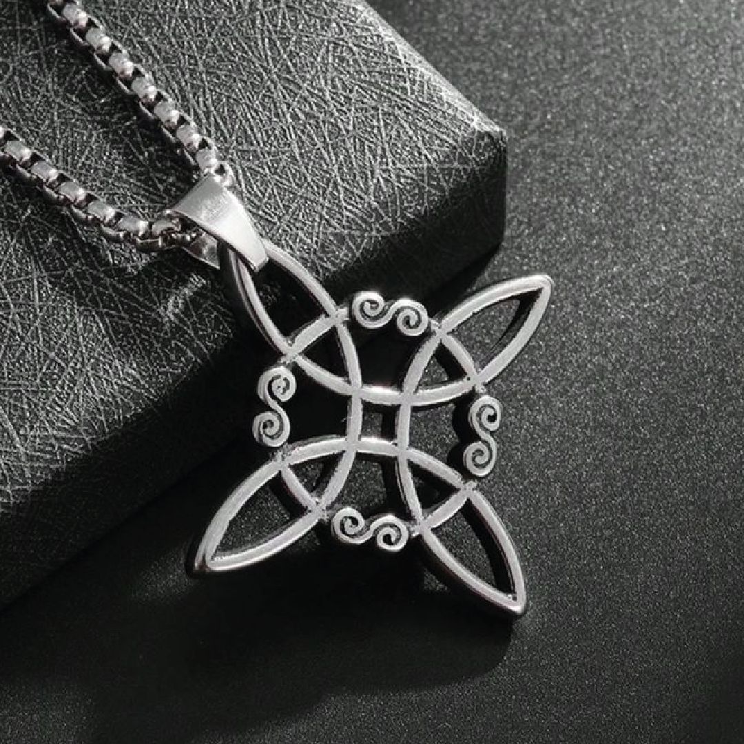 Collar nudo de bruja