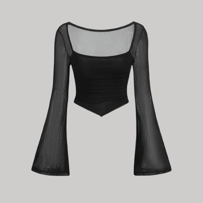 Top básico con mangas campana