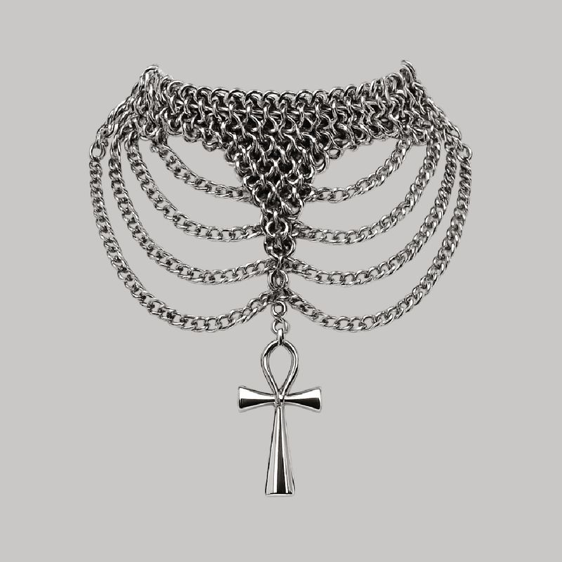 Collar de cadenas con cruz