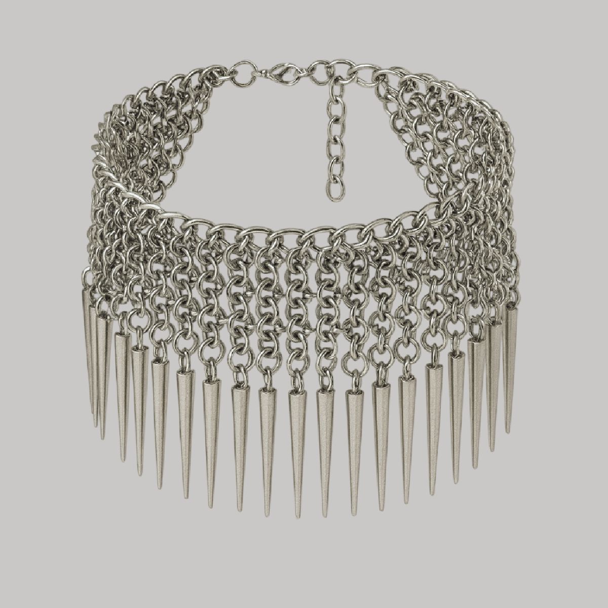 Choker de cadena con púas
