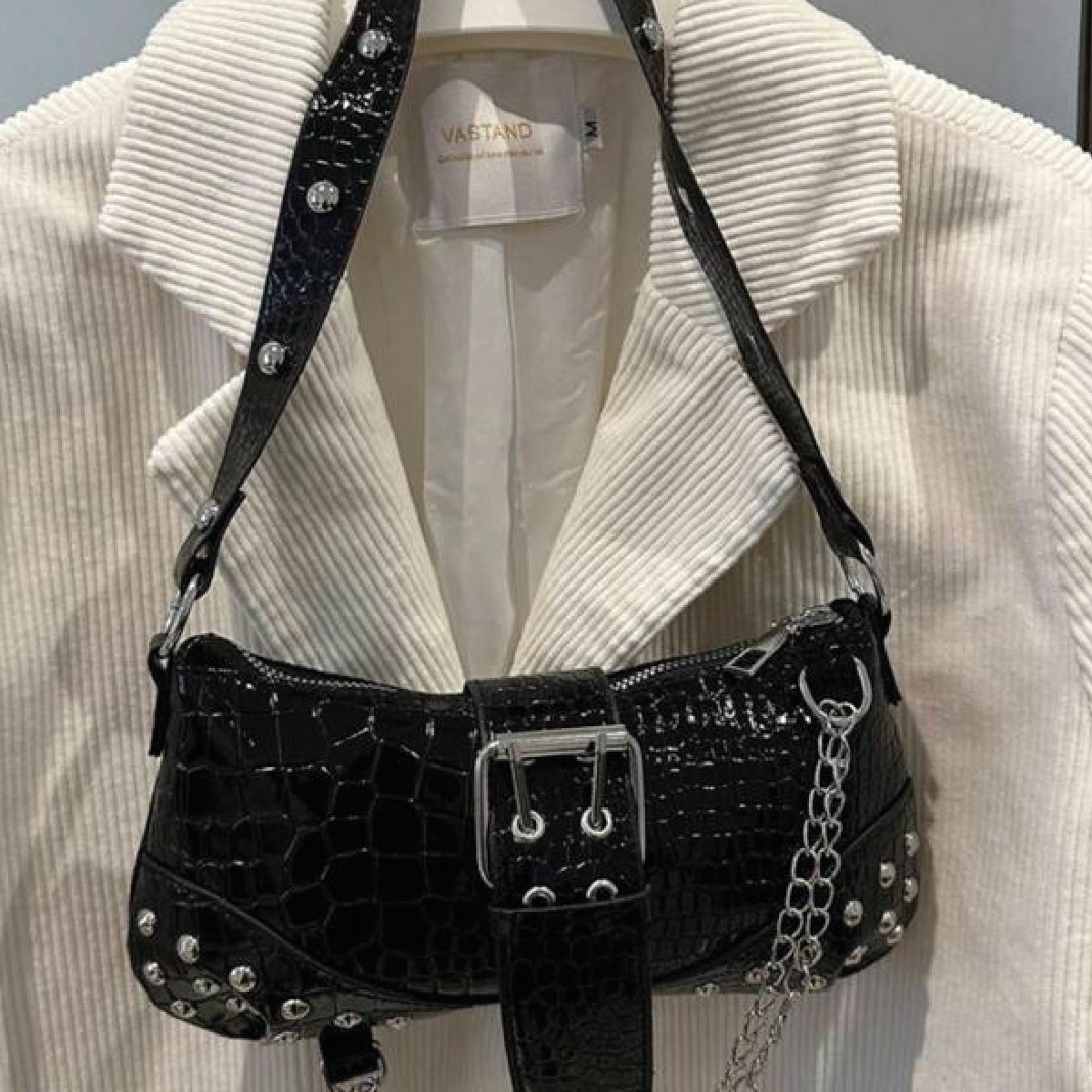 Bolso cadena efecto látex