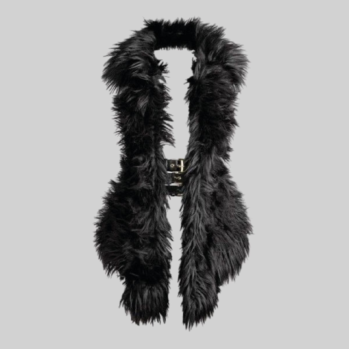 Blusa estilo peluda con cruz central