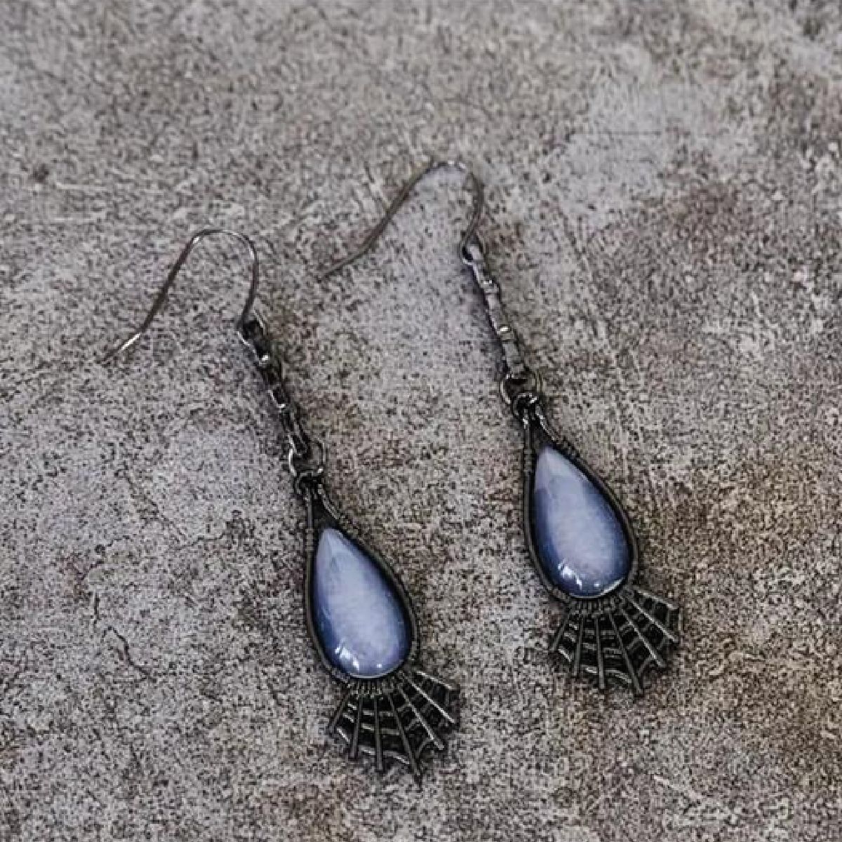 Aretes con diseño de telaraña