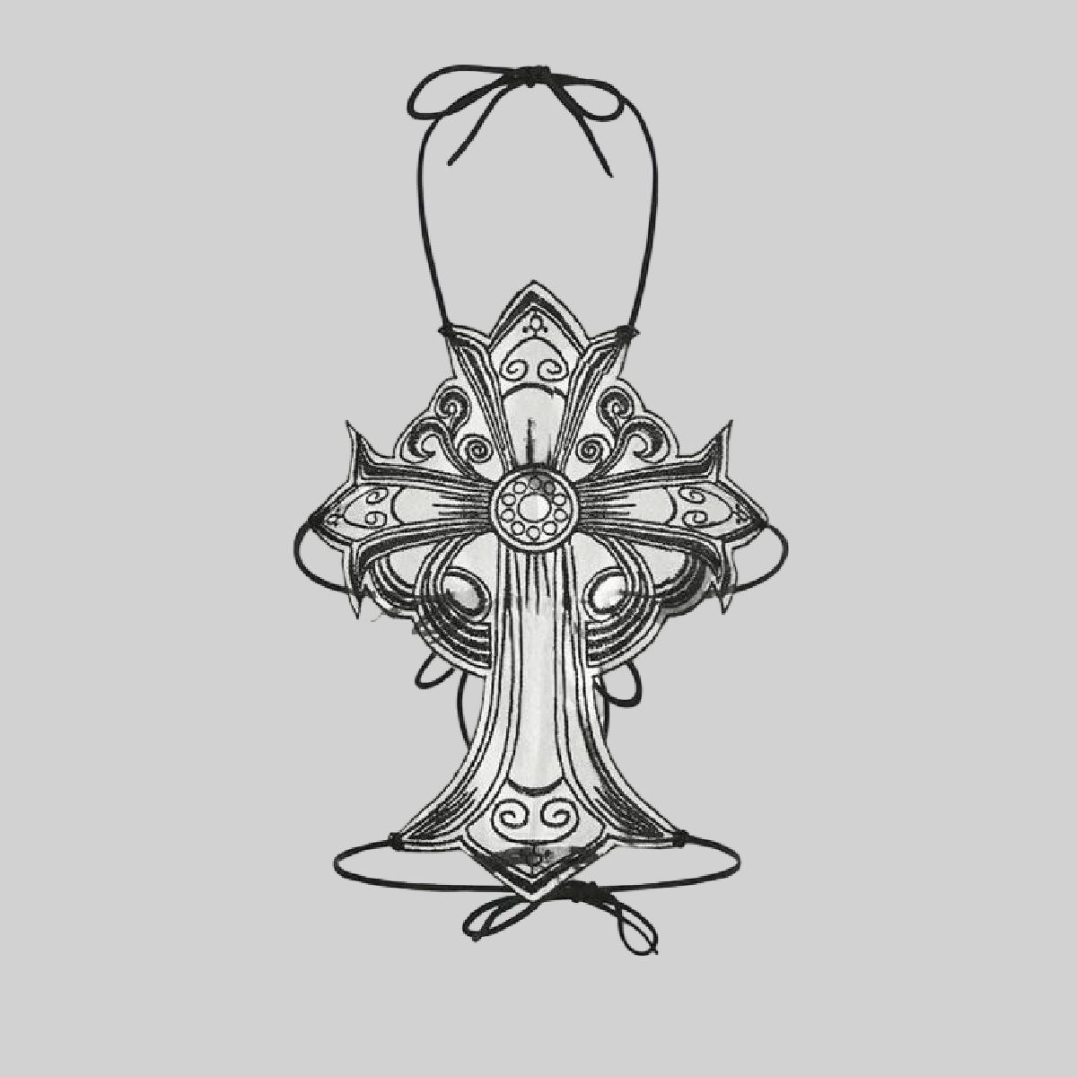 Top con diseño de cruz de encaje