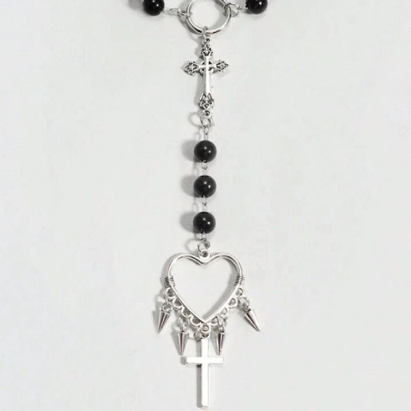 Collar crucifijo con corazón