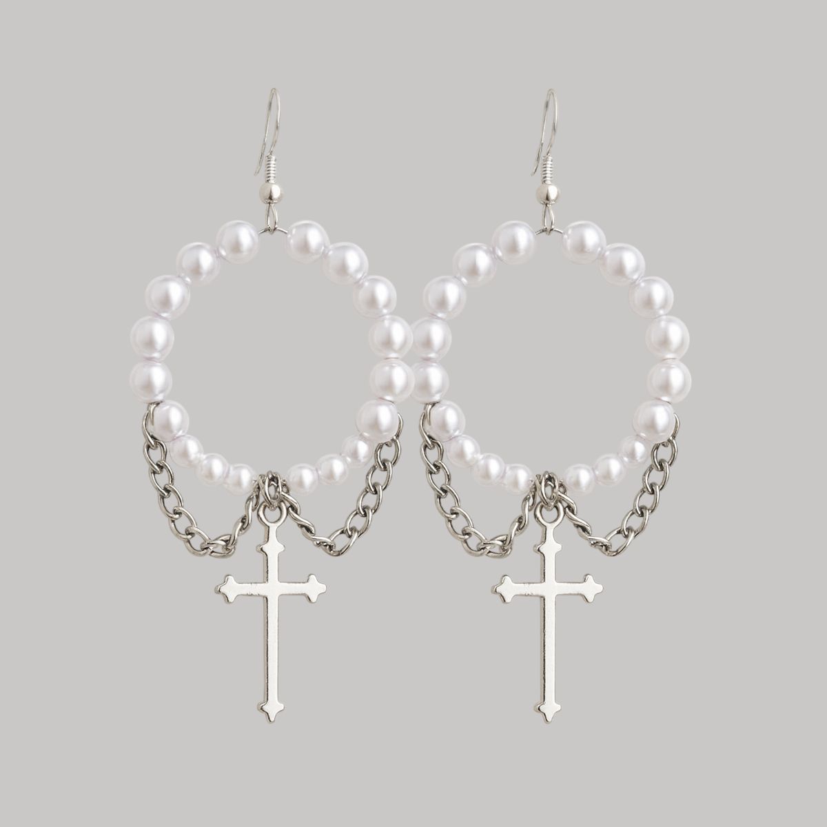 Aretes argolla con perlas y cruz