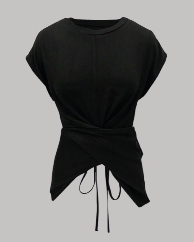 Blusa “Japanese Silhouette Top”