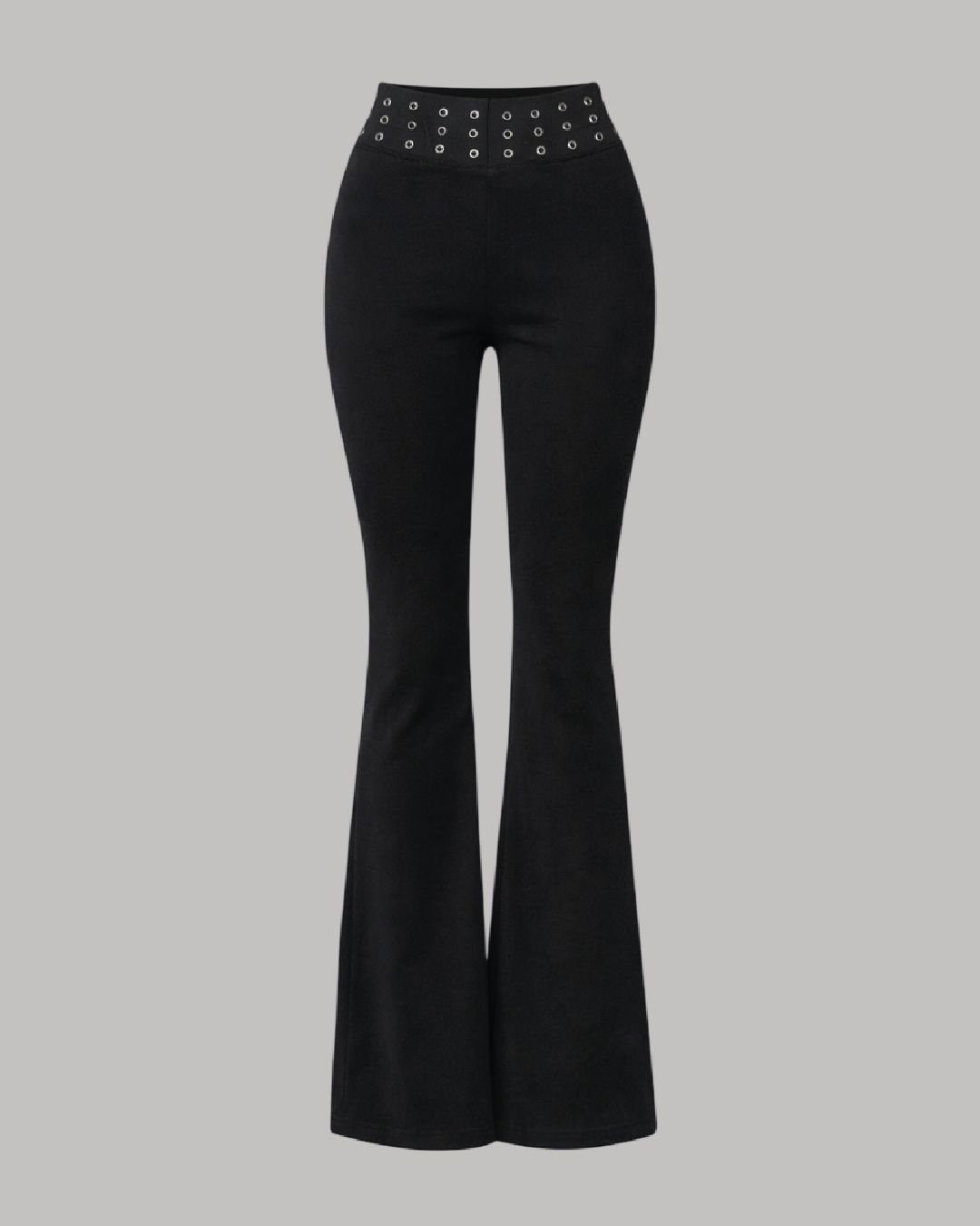 Pantalón acampanado con diseño en cintura